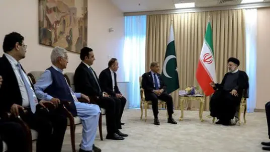سفر رئیسی به پاکستان؛ آغازگر روند جدیدی از همکاری‌های تهران و اسلام‌آباد