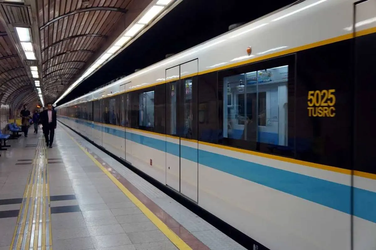 حادثه وحشتناک و دلخراش در مترو تهران | قطار از ریل خارج شد