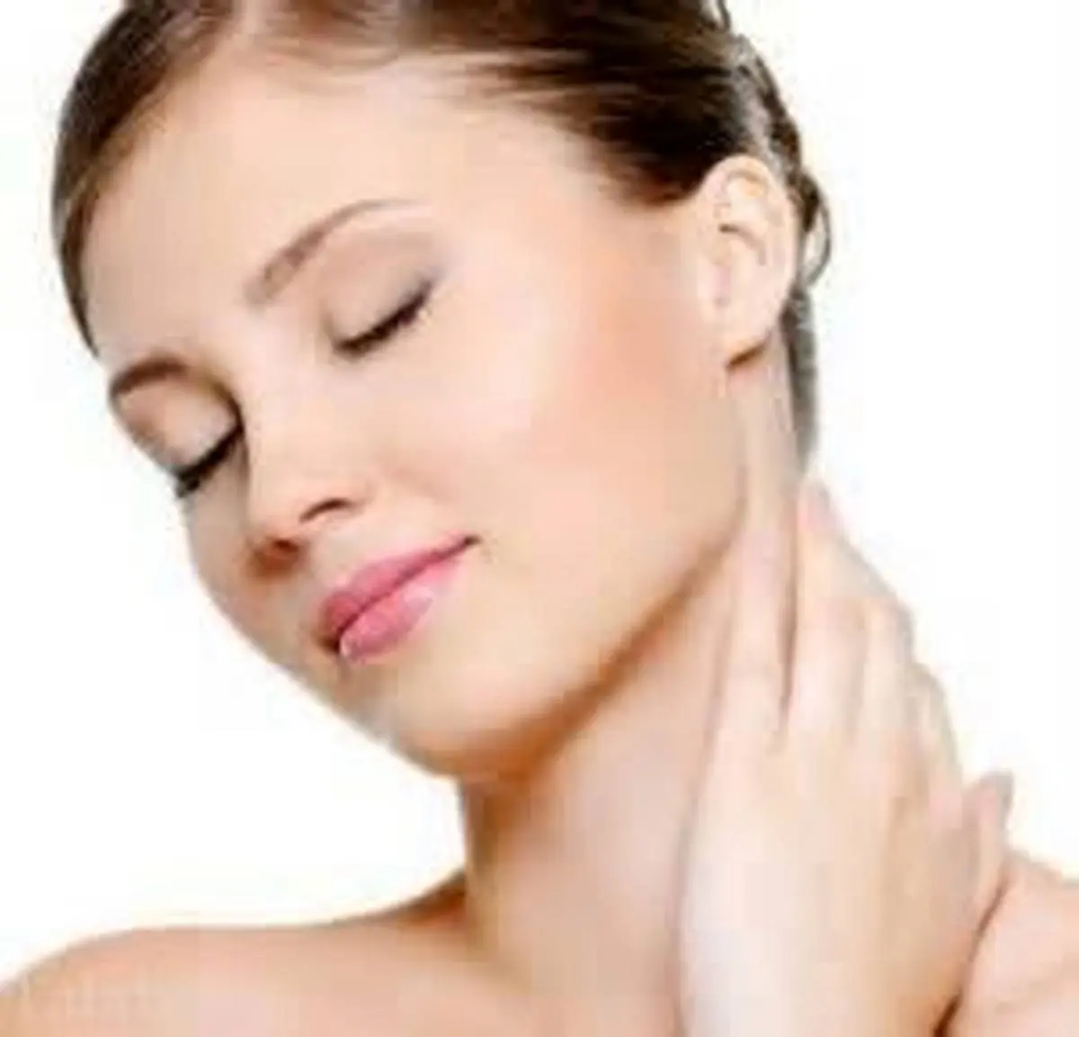 از پوست نازک گردنمان چگونه مراقبت کنیم ؟ 