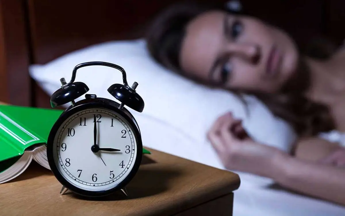 بی خوابی در هر ساعت از نیمه شب نشانه چیست؟