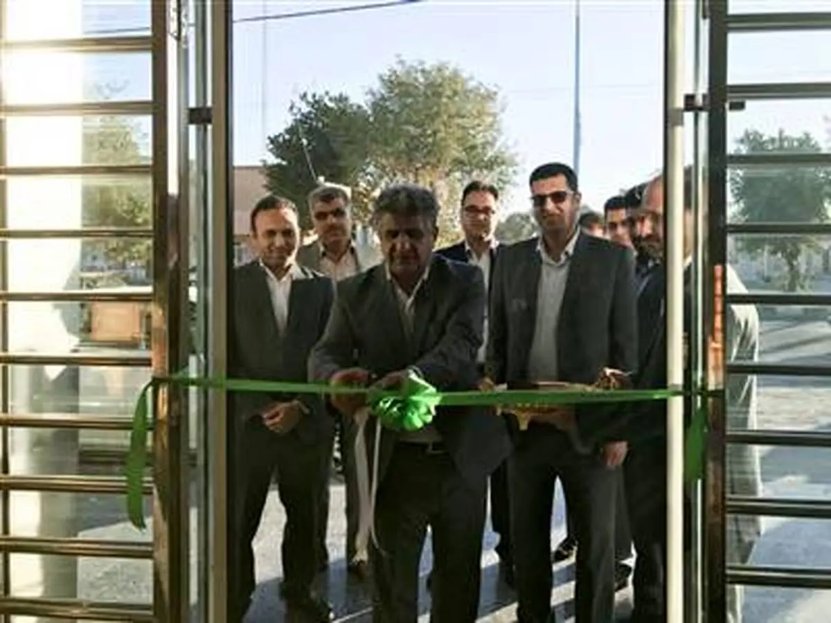 افتتاح شعبه بازسازی شده اندیمشک در استان خوزستان