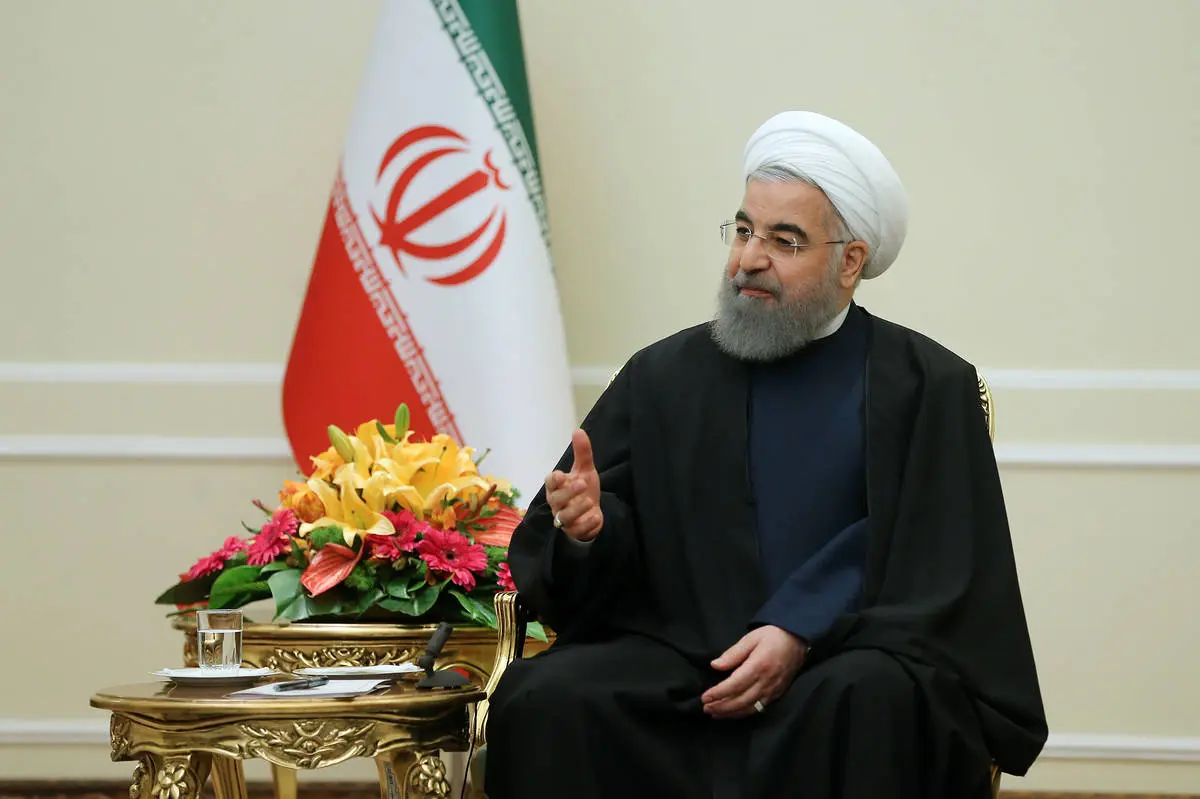 روحانی: کاهش درآمد نفتی را جبران می‌کنیم