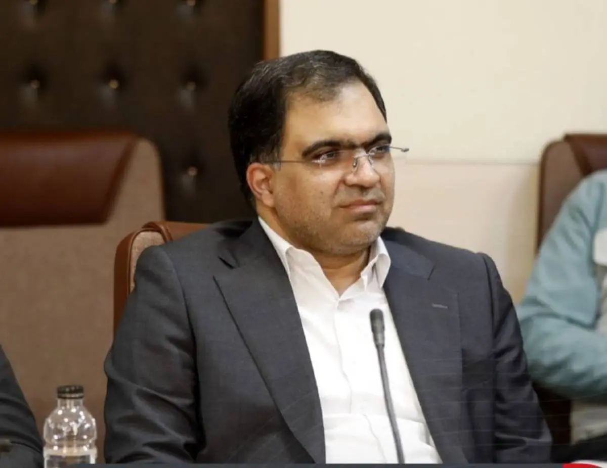 فرایند بازاریابی و تحویل محصول به مشتریان فولاد مبارکه با قوت ادامه دارد