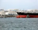 ​همتی: صادرات نفت ایران ادامه دارد

