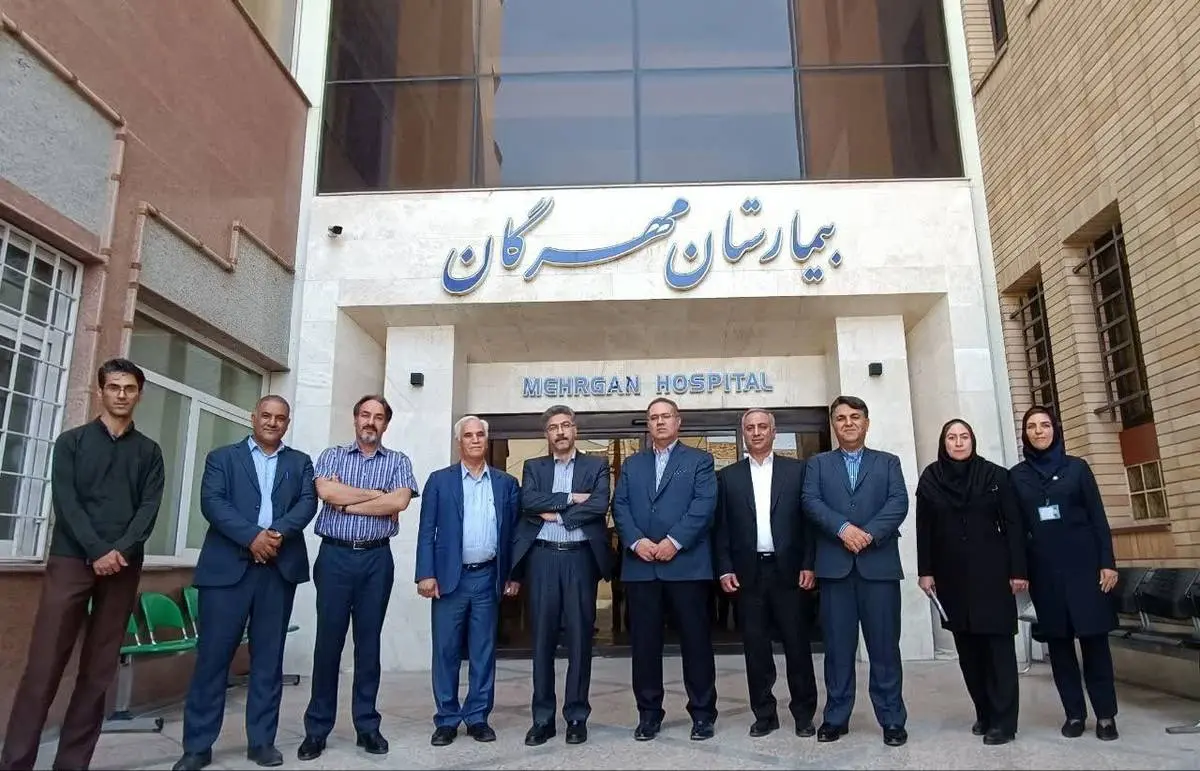 بازدید رئیس هیات مدیره بیمه دانا و هیات همراه از بیمارستان مهرگان کرمان

