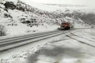 صدور هشدار نارنجی برای این استانها / بارش برف و باران آغاز شد +فیلم