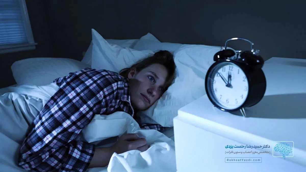 خوابیدن بعد از غذا چه بلایی سرتان می آورد؟ | در این خواب تمام رشته‌های ارتباطی با جهان قطع می‌شود!