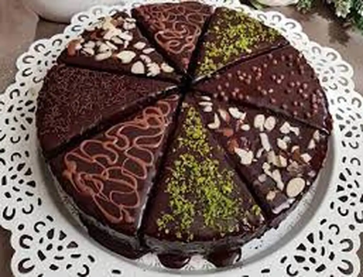 برای روز پدر تو خونه کیک شکلاتی بپز | با این کیک شکلاتی ساده همسرتو سوپرایز کن 