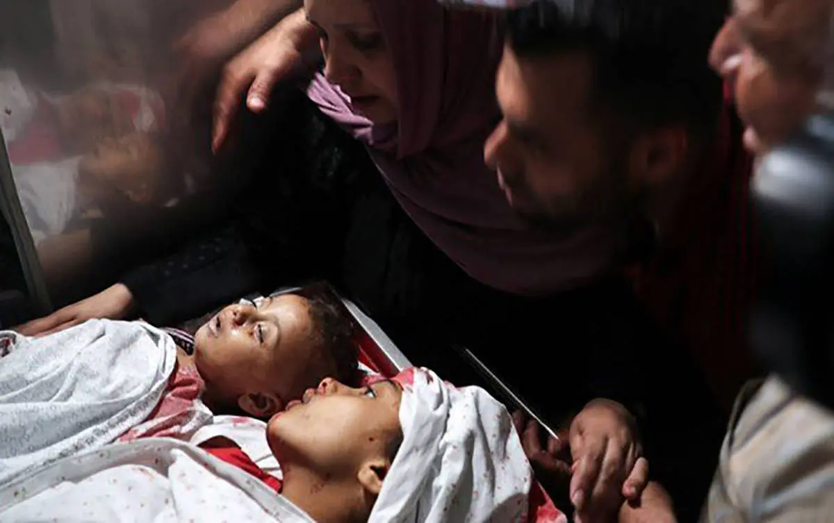 اولین تصاویری تکان دهنده از سردخانه ها و خیابان های غزه + ویدئو