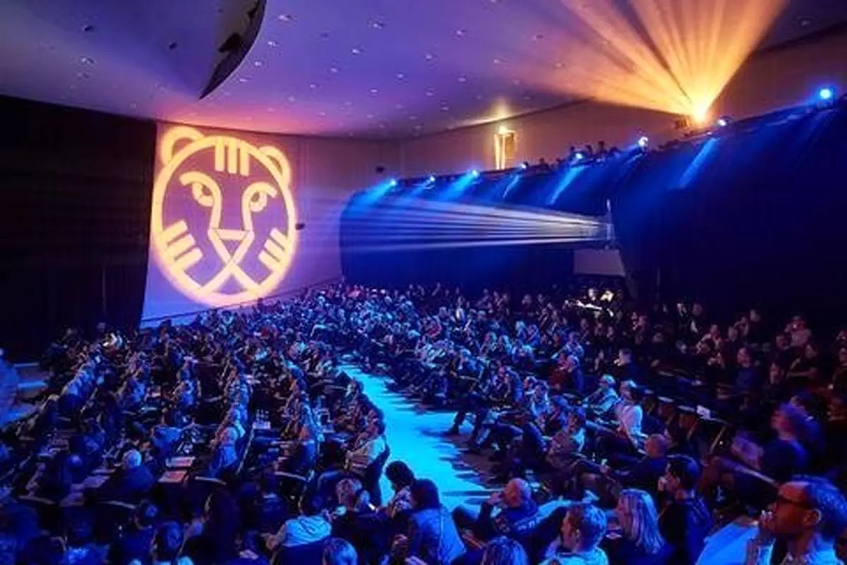 «فیلم فارسی» و «متری شیش‌ونیم» به جشنواره روتردام هلند می‌روند
