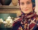 جذابیت مریم کاویانی با روسری آبی | رنگ آبی خانم بازیگر را دوبرابر جذاب کرده است