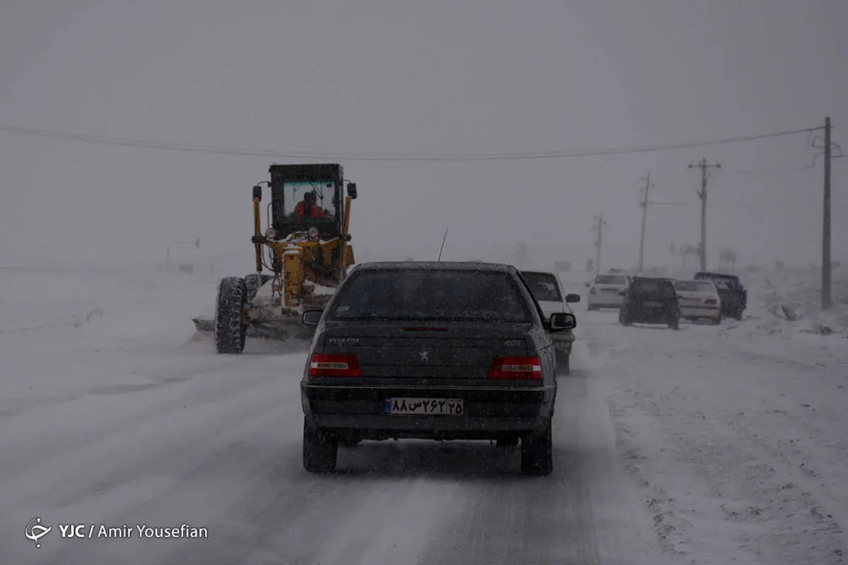 نجات ۲۵ هزار نفر از برف و کولاک در ٢٢ استان کشور