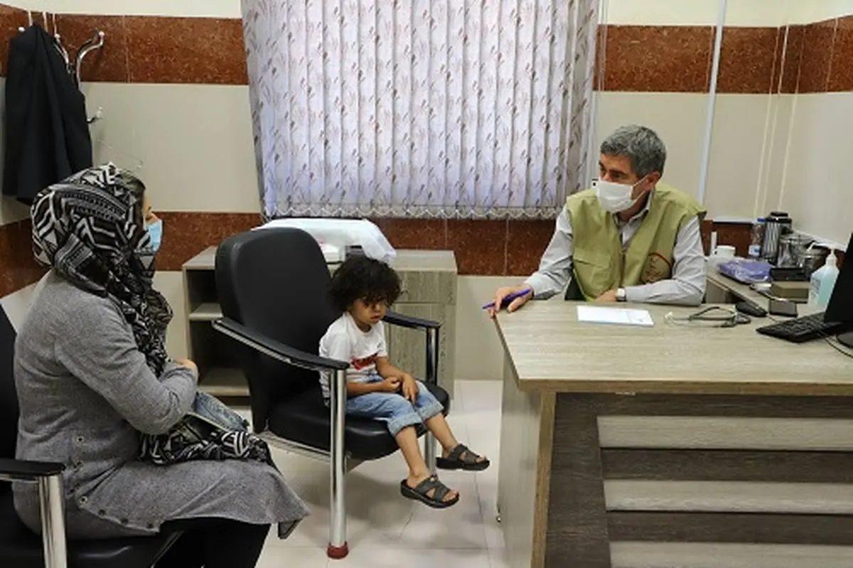 دعوت استاندار فارس از پزشکان برای مشارکت در اردوهای جهادی

