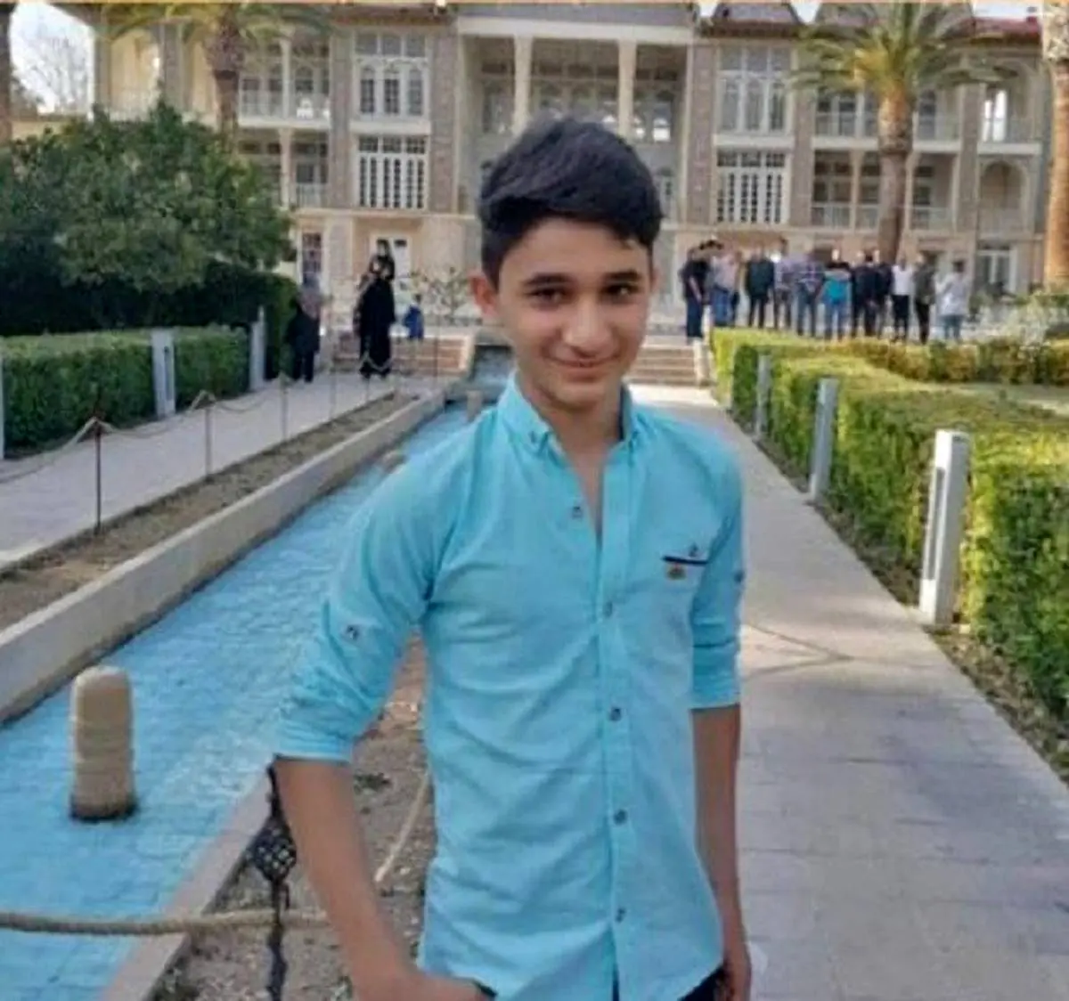 علی لندی درگذشت | ماجرای ایثار علی لندی نوجوان 15 ساله 