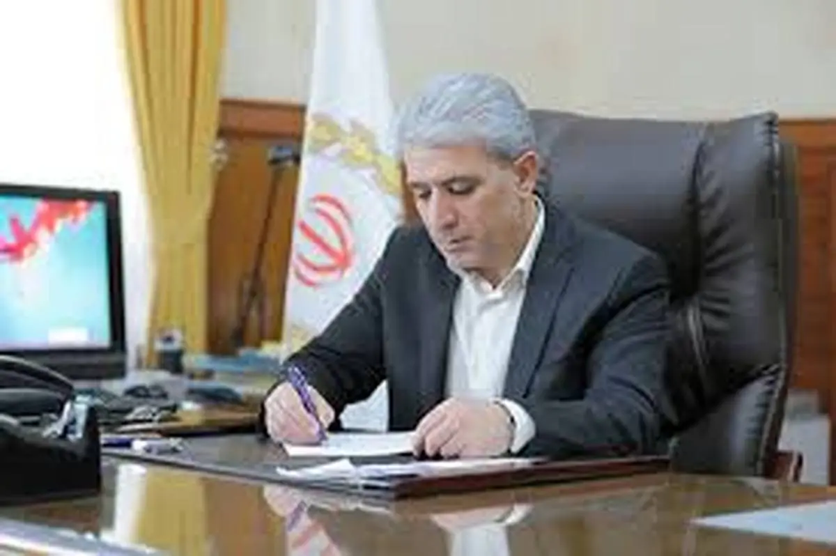 تاکید مدیرعامل بانک ملی ایران  بر لزوم حمایت از تولید داخل و برطرف کردن موانع
 اقتصادی
