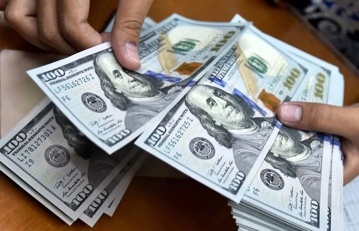 قیمت دلار در صرافی‌های بانکی | 19 آبان