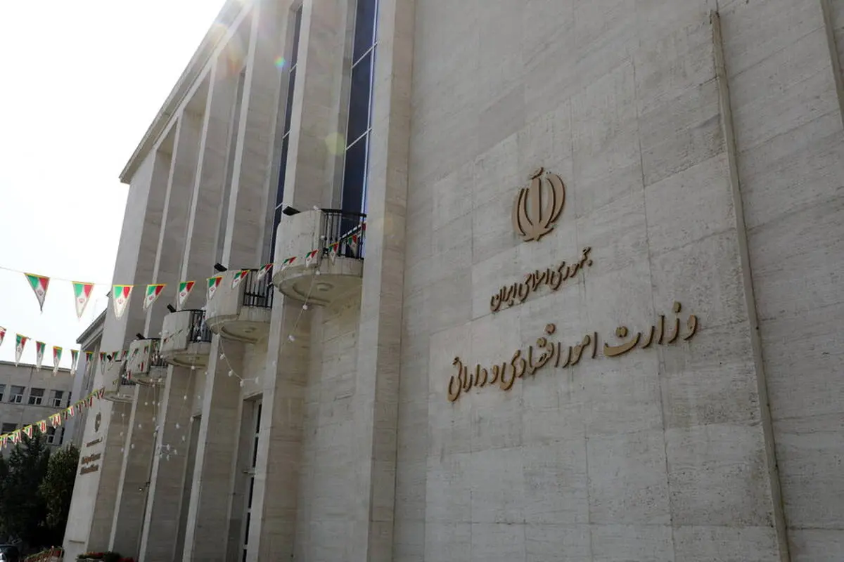 دولت در تلاش برای توافق با مجلس درباره متغیرهای موثر بر سودآوری شرکت‌های بورسی
