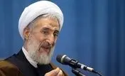با حفظ روحیه انقلابی توطئه‌های دشمن خنثی می شود