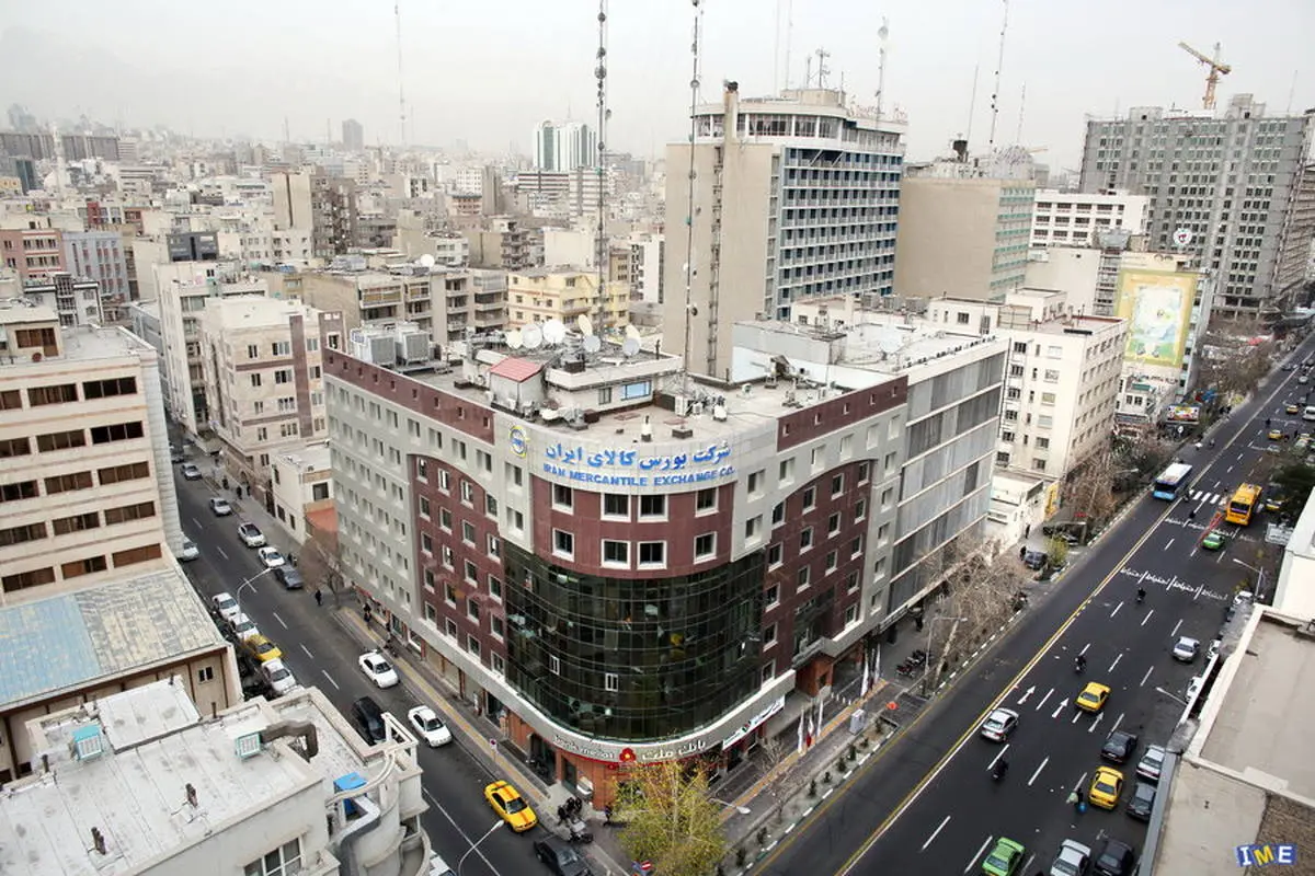 ایران خودرو به بورس کالا می آید