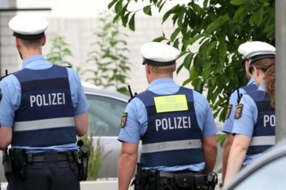 تخلیه 4 مسجد آلمان به دلیل دریافت پیامهای تهدیدآمیز