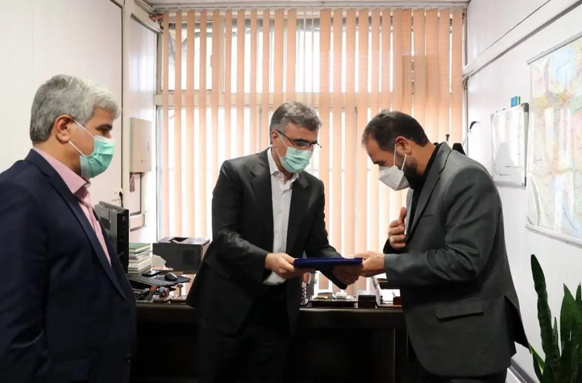 تجلیل دکتر محمد رضا فرزین از جانبازان بانک ملی ایران