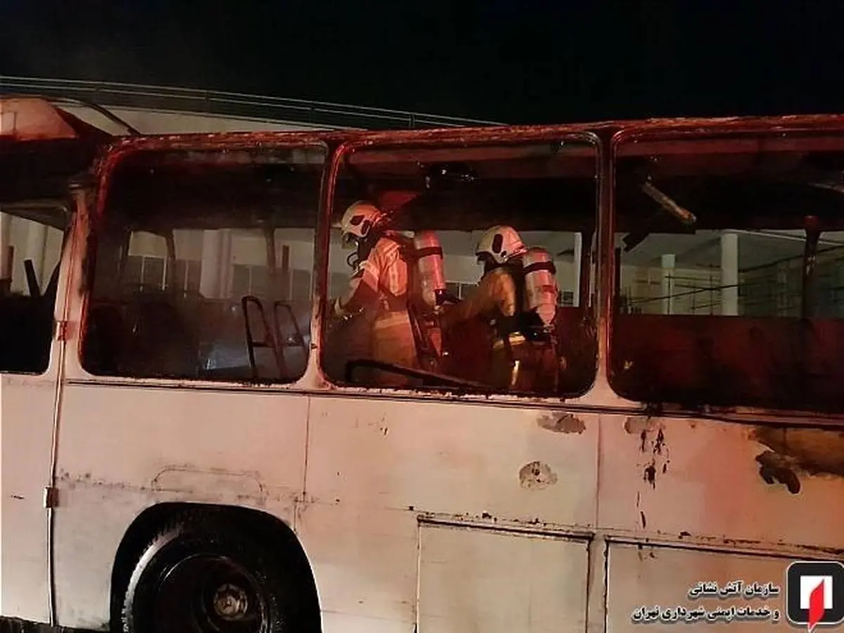 آتش گرفتن ناگهانی یک اتوبوس در شهرری