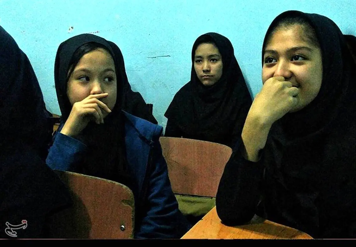 شهریه ۴۰۰ هزار تومانی یک مدرسه برای افغانی‌ها