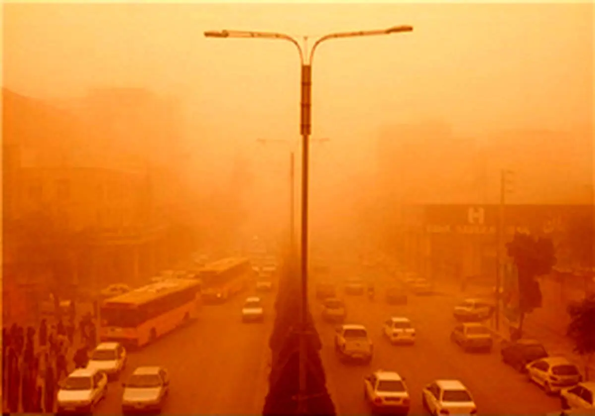 هجوم گرد و غبار به 15 استان کشور