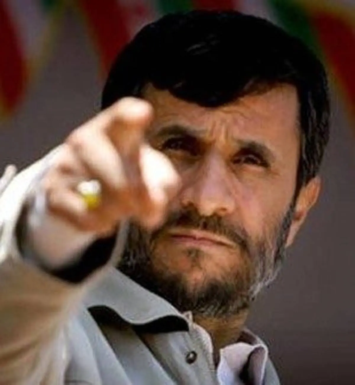 پشت پرده سکوت احمدی نژاد در اغتشاشات