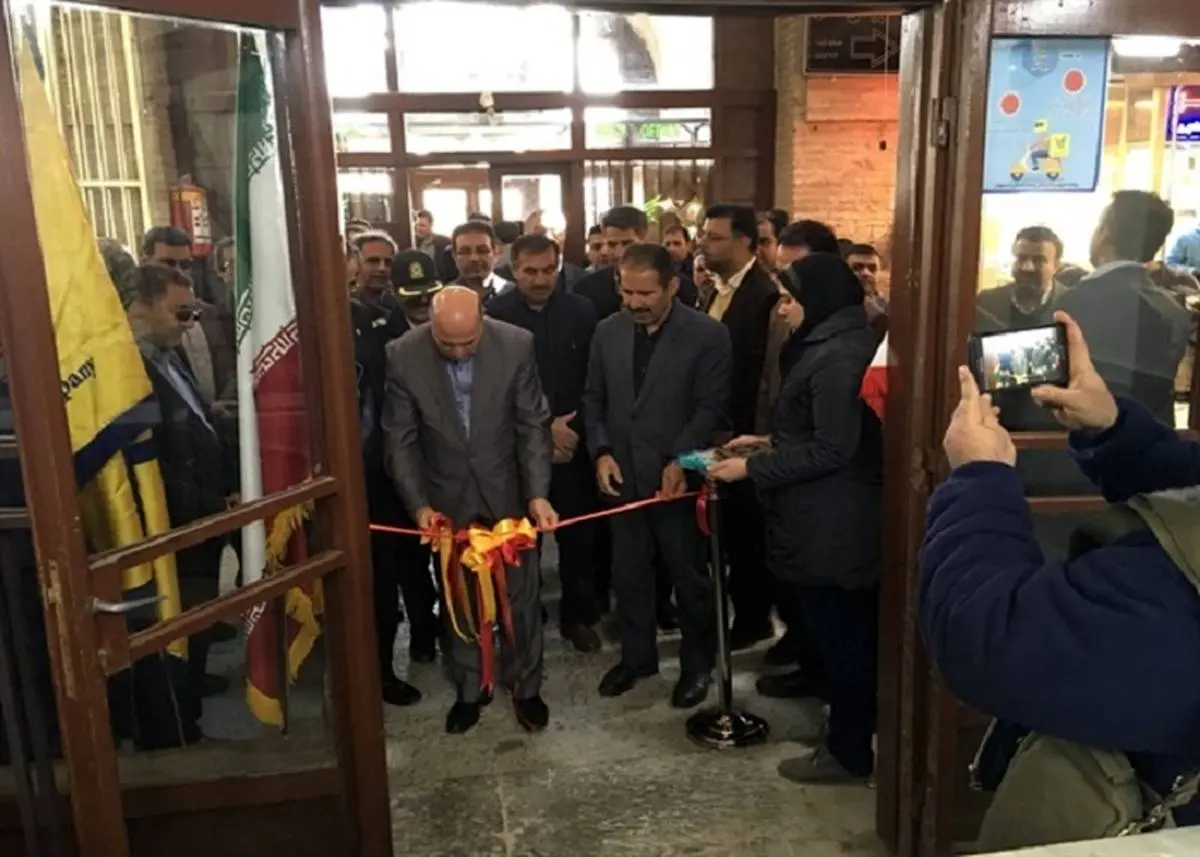 افتتاح نخستین دفتر تخصصی خدمات پستی کشور در اصفهان