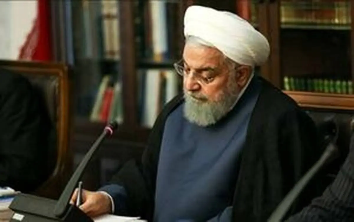 واکنش توئیتری روحانی به تحریم ظریف