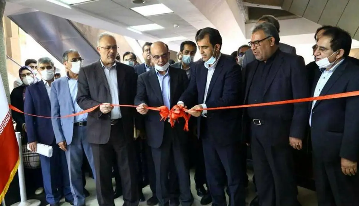 نخستین بازارچه تخصصی سنگ های قیمتی و نیمه قیمتی کشور در اصفهان افتتاح شد
