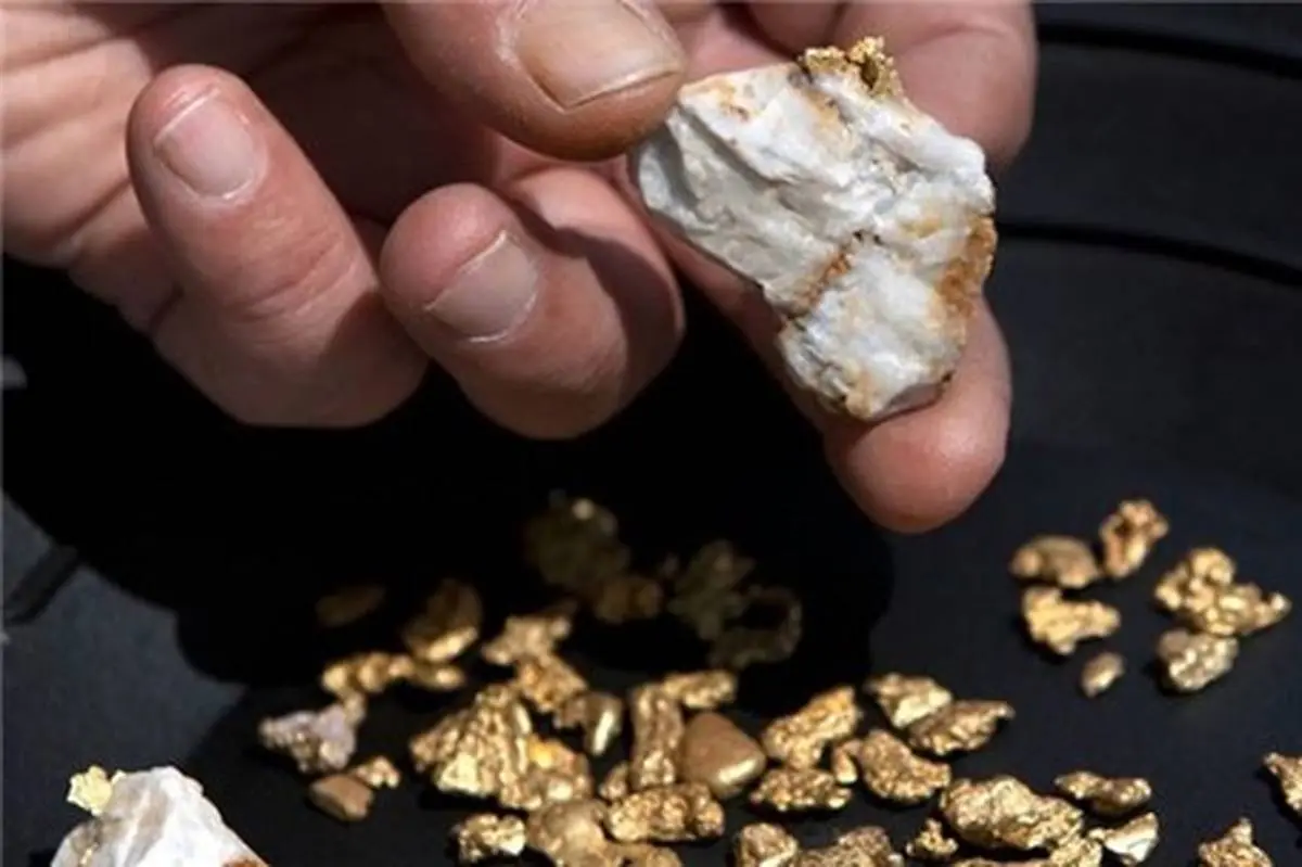 کشف ۲ تن سنگ طلا در شهرستان ورزقان