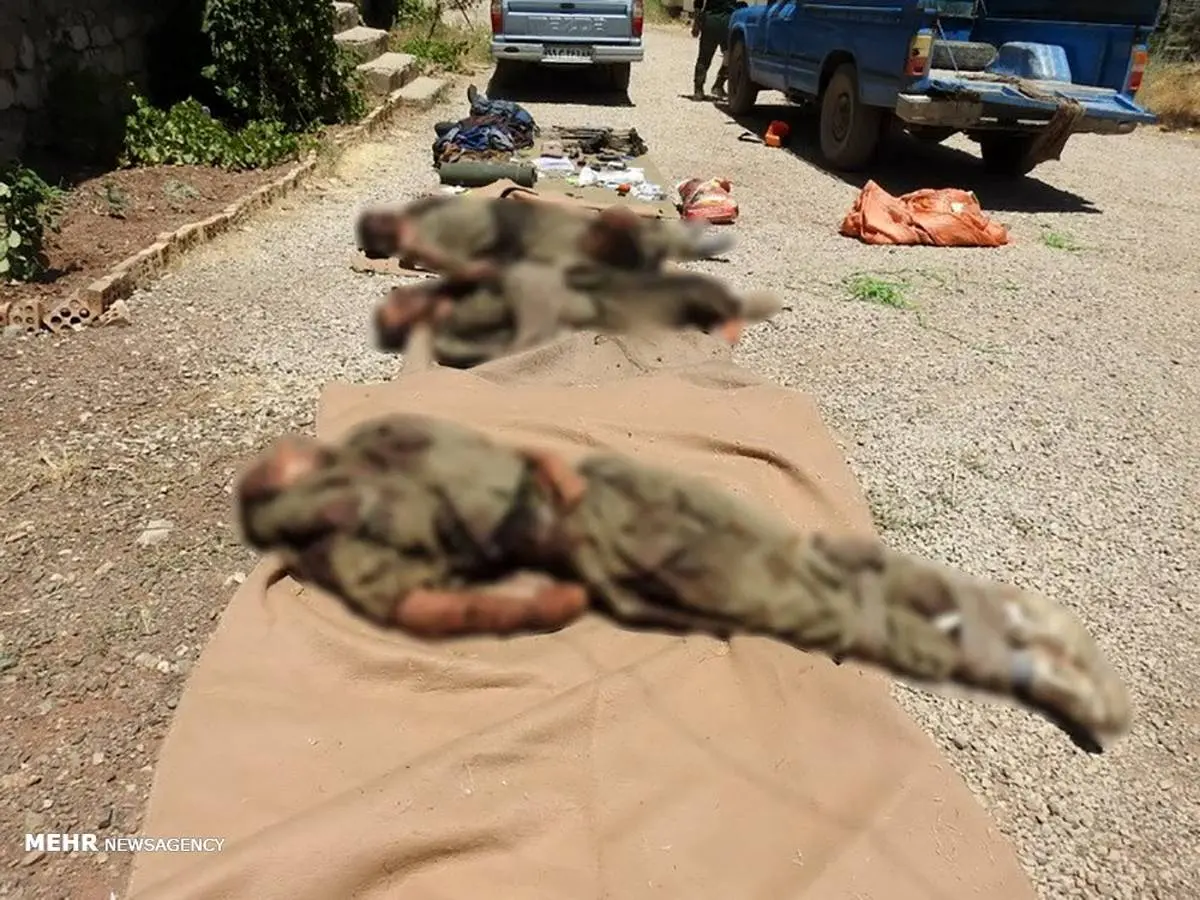 فیلم/ اولین تصاویر از اجساد تیم تروریستی منهدم شده در غرب کشور