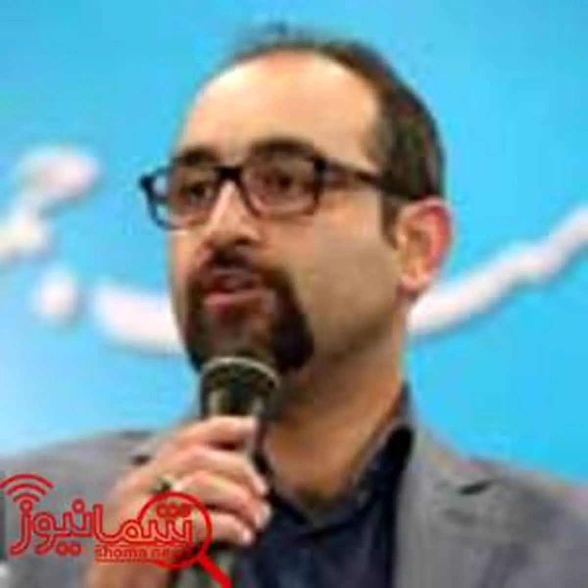 انتقاد از تاخیر انتشار اسامی سهمیه خبرنگاران