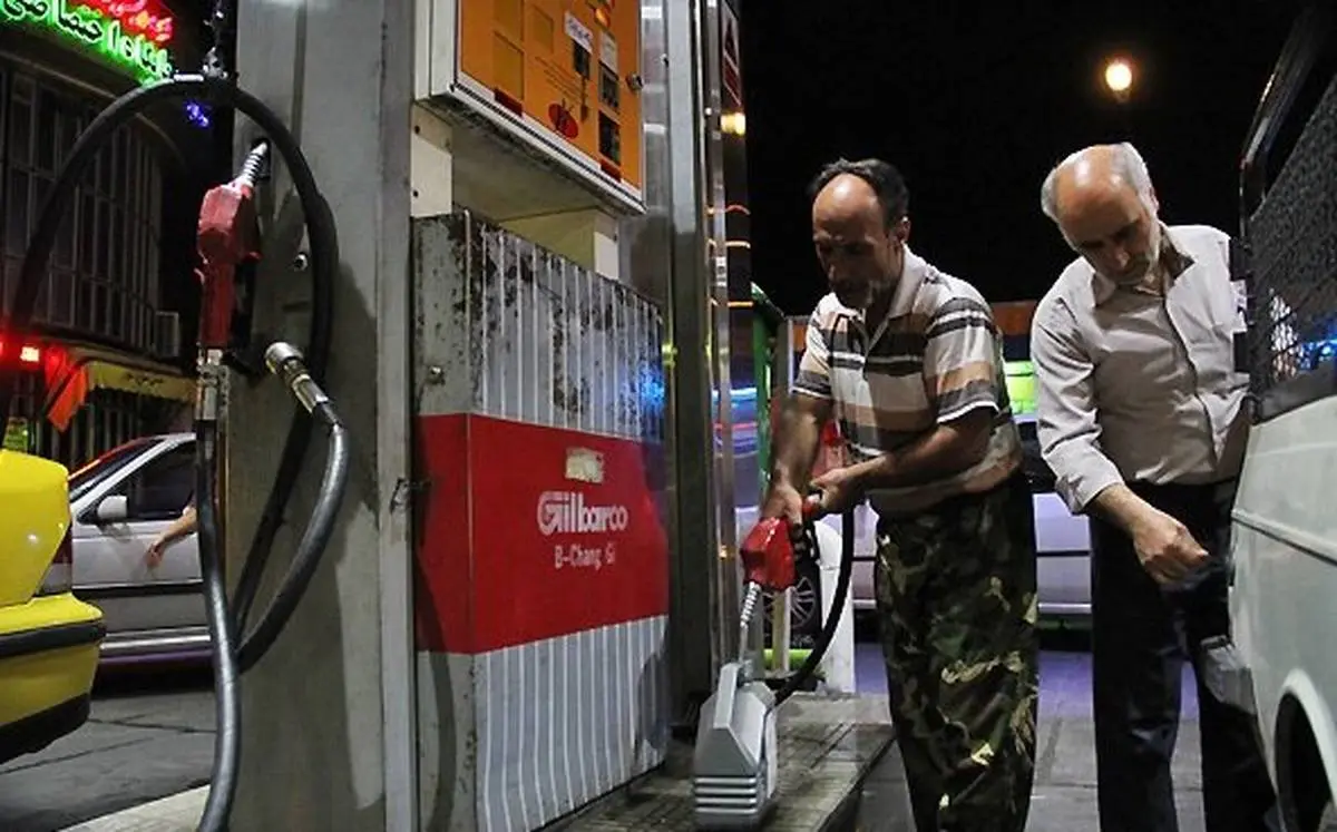 بنزین گران نمی‌شود | واکنش تند وزیر اقصاد به گرانی بنزین 