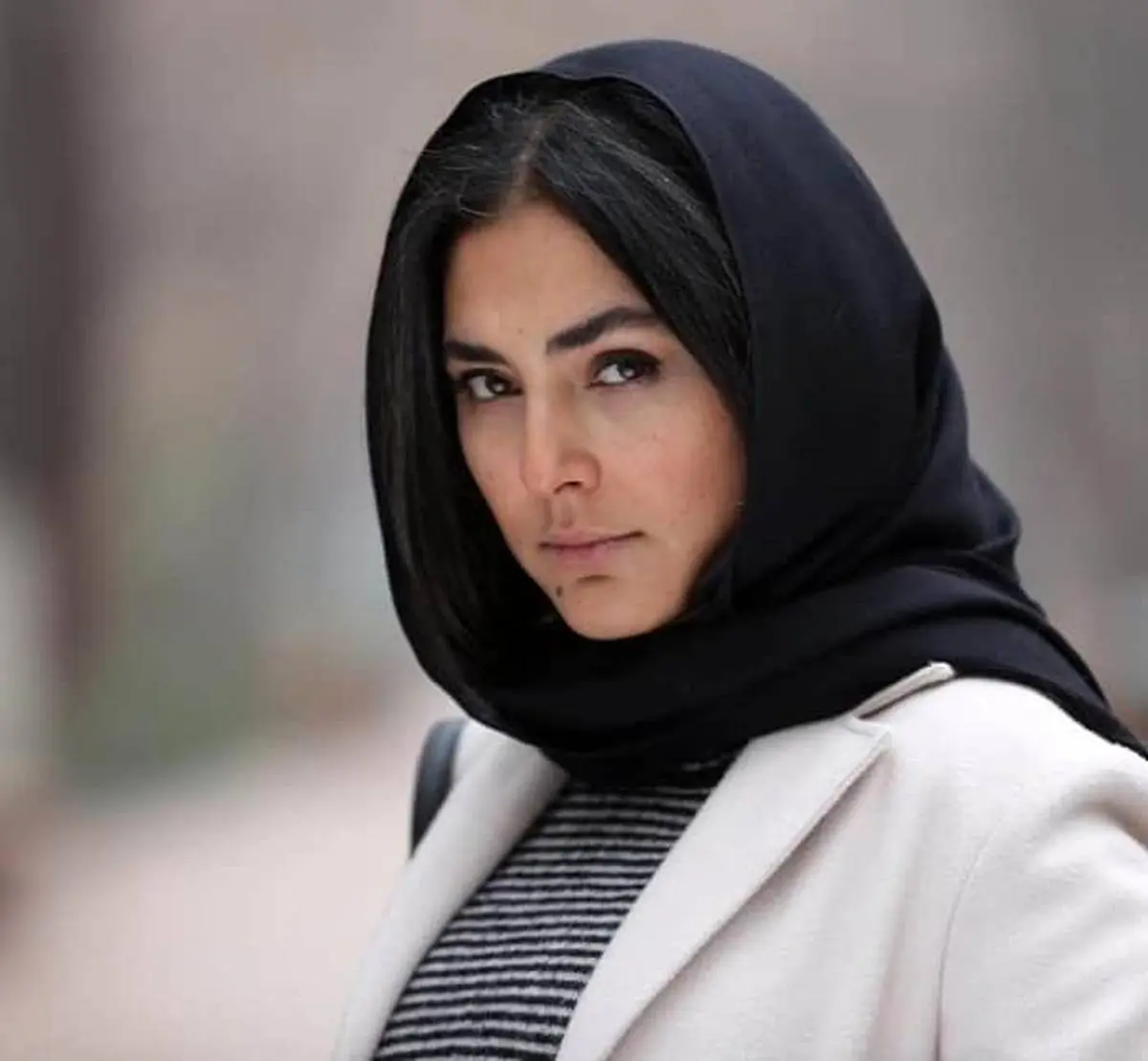 هدی زین العابدین بازیگر سریال رهایم کن عزادار شد | هدی زین العابدین سیاه پوش شد