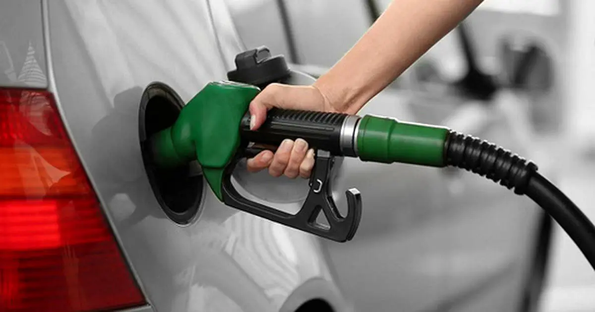 آخرین خبرها از تغییر قیمت بنزین
