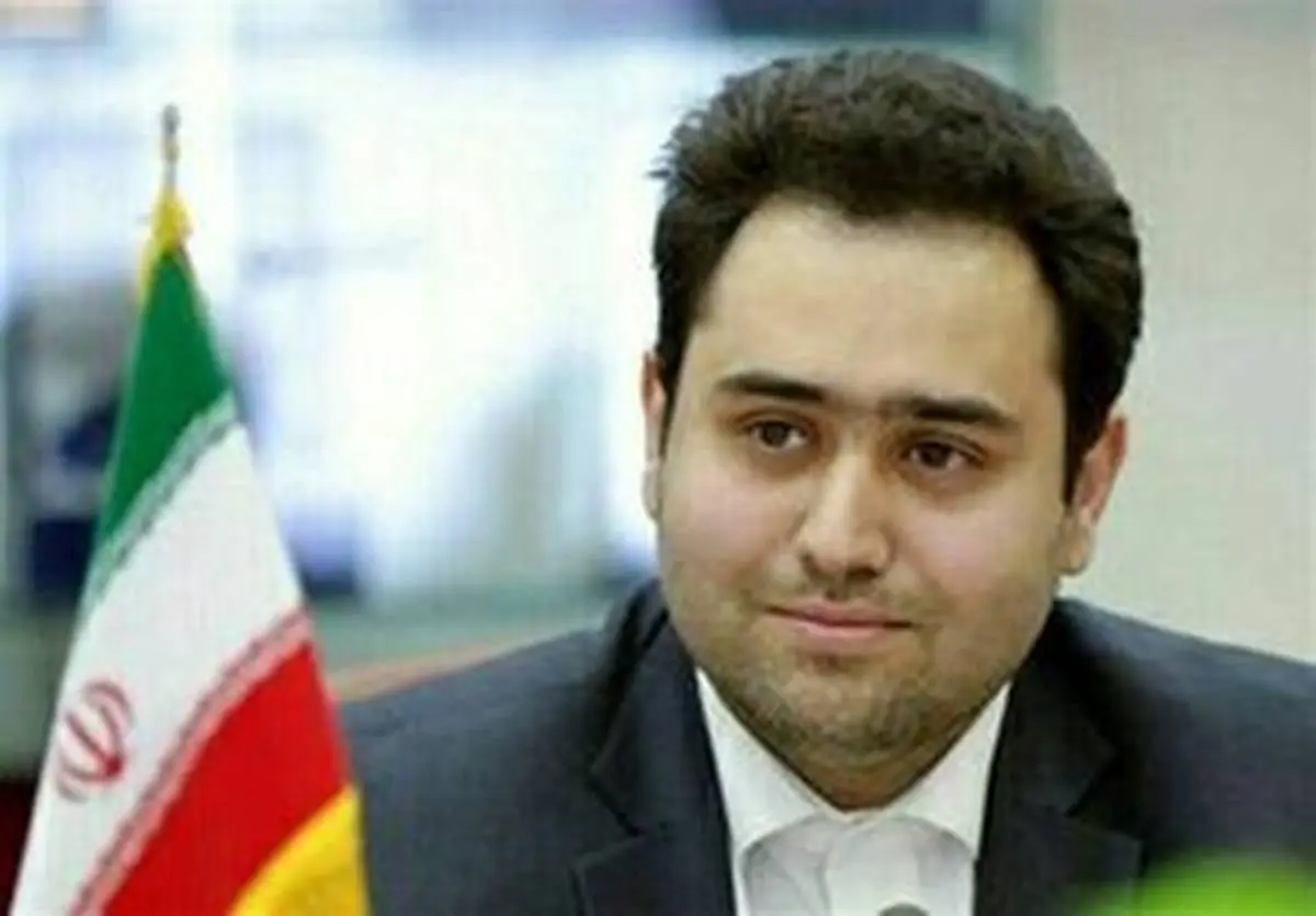 داماد روحانی برای انتخابات ثبت نام کرد