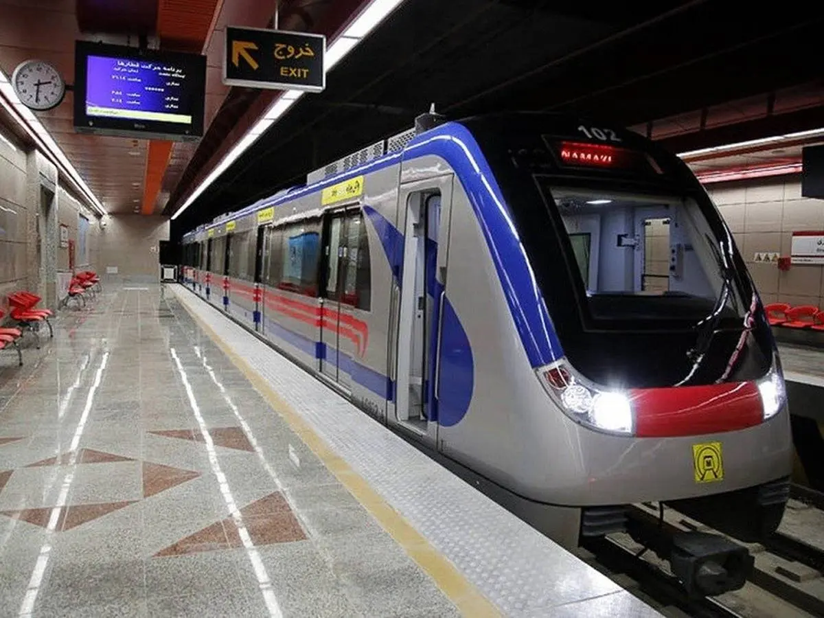 مترو در روز 22 بهمن رایگان شد| افزایش خدمت رسانی به مسافران در روز انقلاب