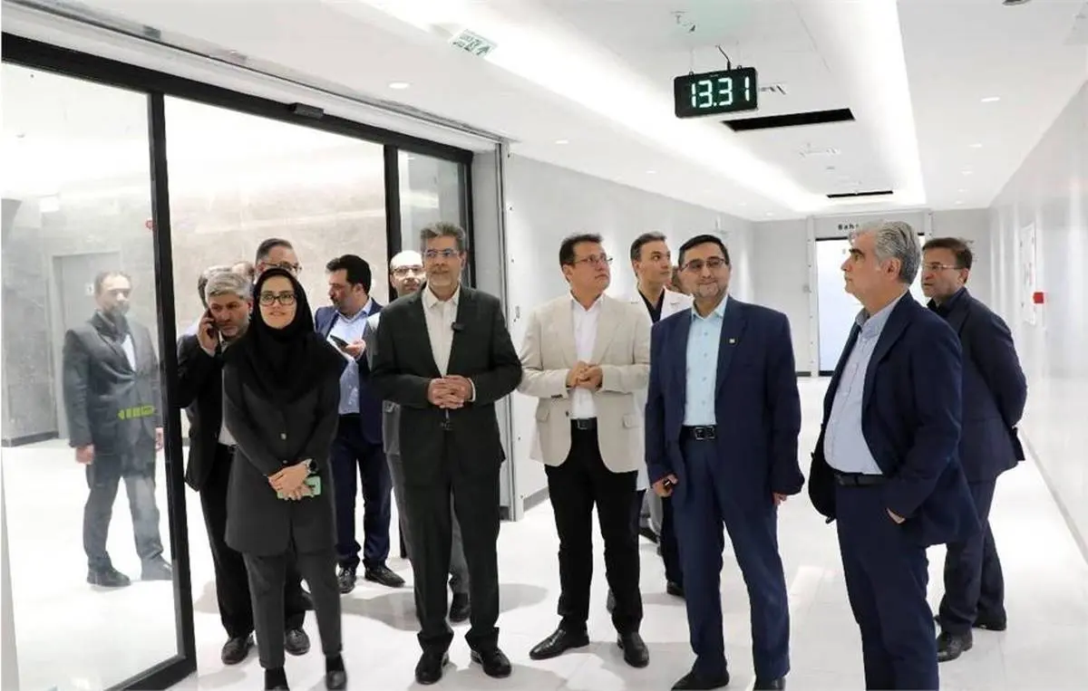 بازدید مدیران عامل صندوق بازنشستگی کشوری و بیمه دانا از بیمارستان امام خمینی(ره)
