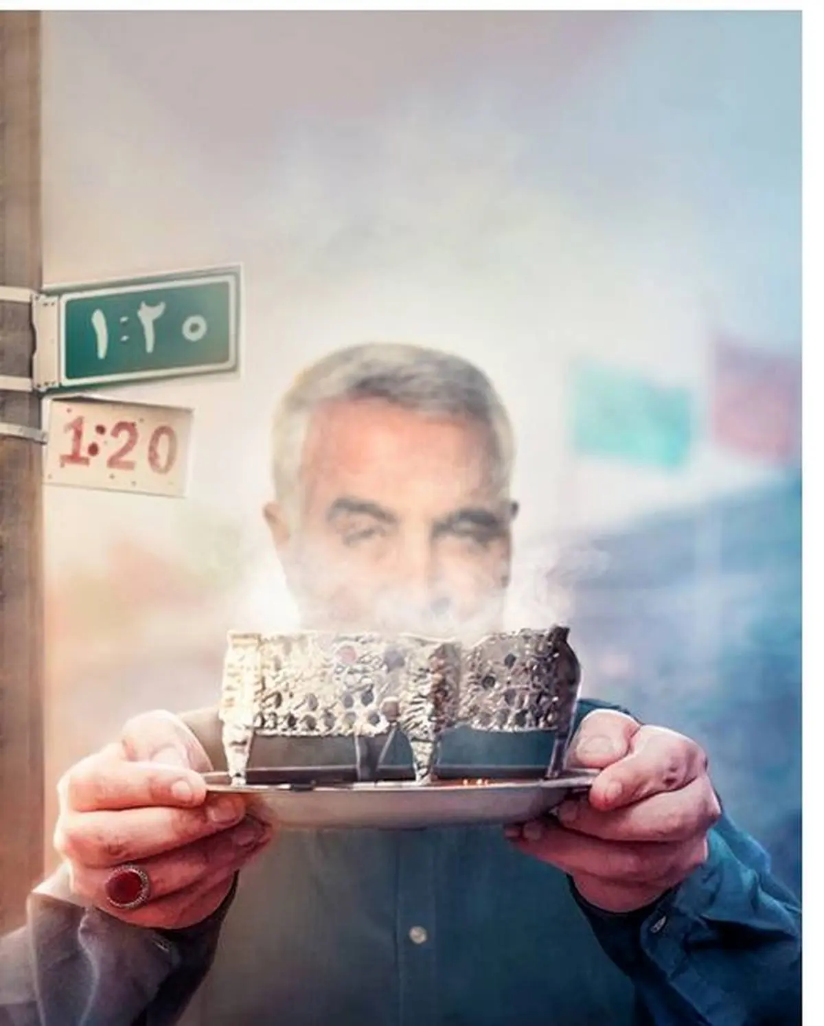 واکنش احساسی کاربران به انتشار پوستری زیبا از شهید سلیمانی در مسیر اربعین