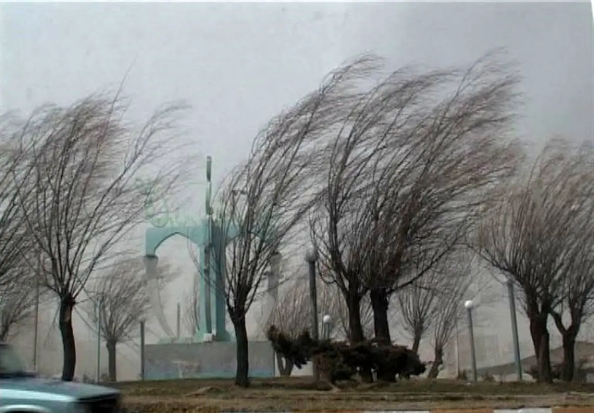 باد شدید در راه تهران