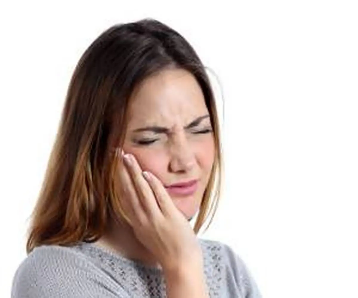 10 دلیلی که نشان از بیماری دهانی می دهد!
