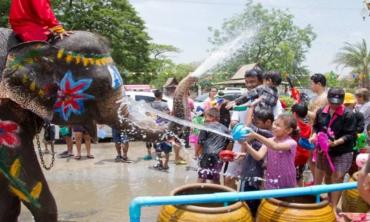 جشن آب تایلند یا سونگکران (Songkran) چیست؟ بهترین جاذبه گردشگری تایلند