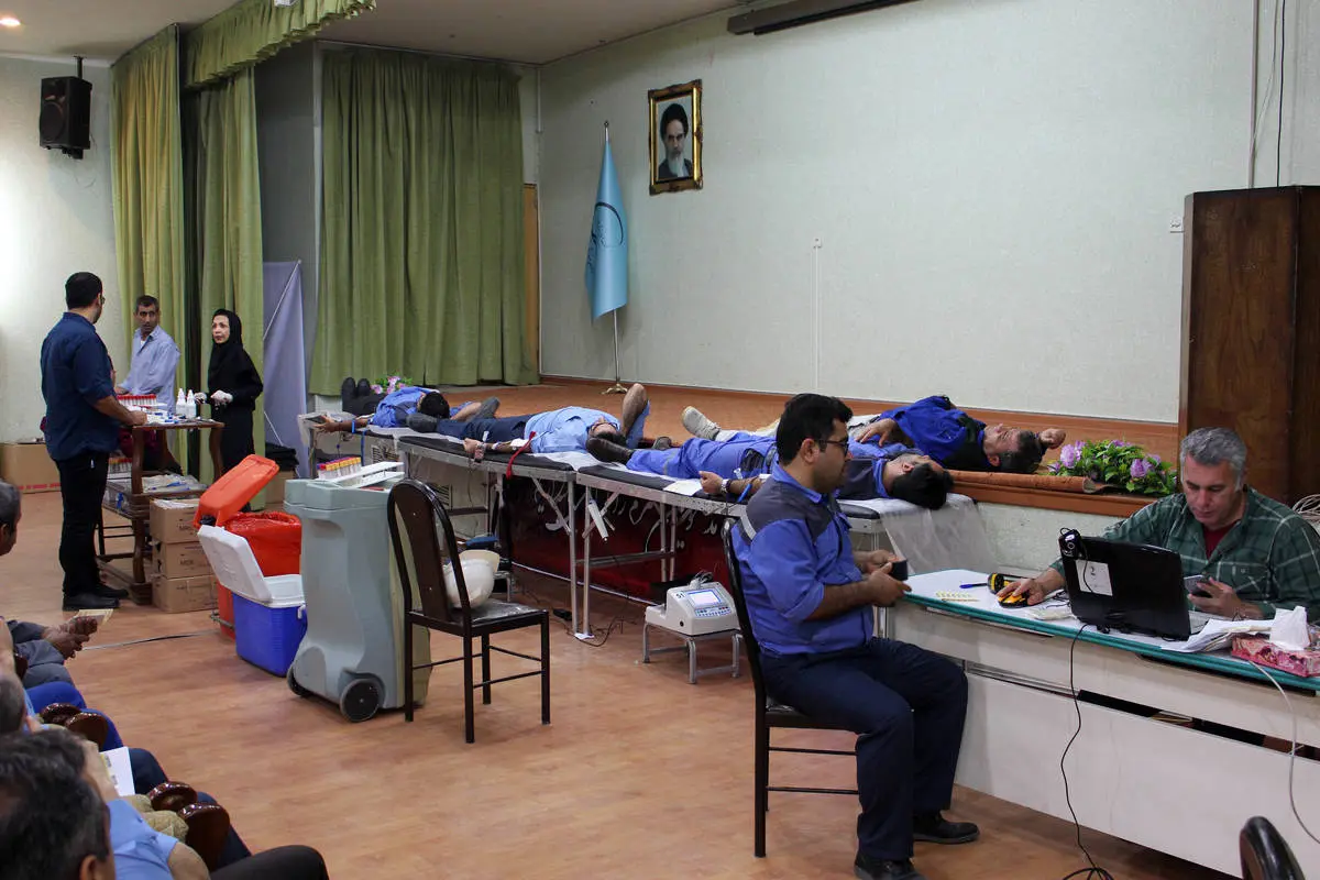 اهدای خون کارکنان پتروشیمی شهید تندگویان
