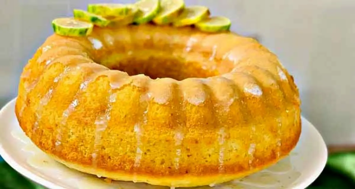 طرز تهیه کیک لیمو شیرین خوشمزه و پوک 