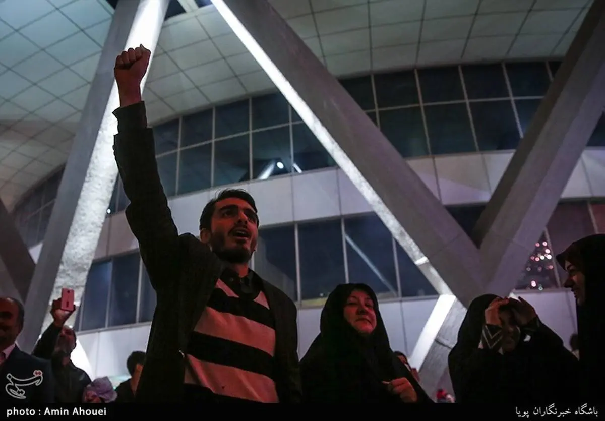  بانگ تکبیر ملت بزرگ ایران ساعت ۱۸ امشب در سراسر کشور 