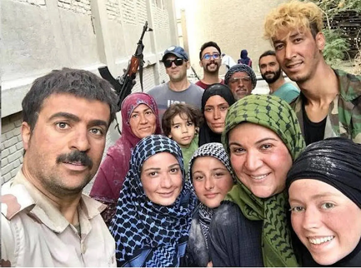 عکس لورفته از بازیگران سریال پایتخت در کنار همسرانشان + عکس