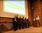 دریافت تندیس سیمین صنعت سبز کشور توسط شرکت پتروشیمی پارس عسلویه